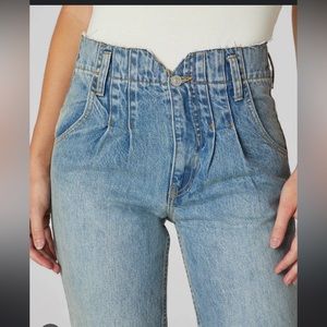 Hudson Pleated Denim Jeans. NWOT